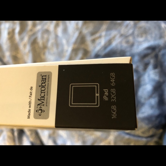 Nwt iSkin for iPad - Picture 3 of 8